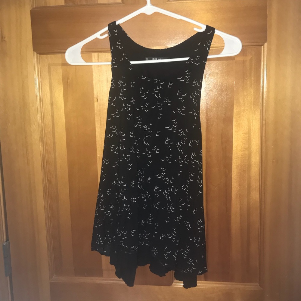 Trendy Black Tank Top